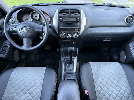 Купить Тойота Новый RAV4 2003г.