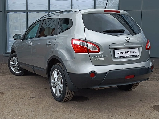 Купить Ниссан Кашкаи+2 2011г.