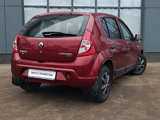 Купить Рено Сандеро 2011г.