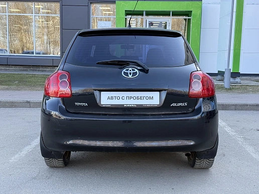 Купить Тойота Аурис 2007г.