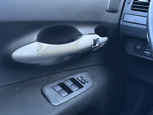 Купить Тойота Аурис 2007г.