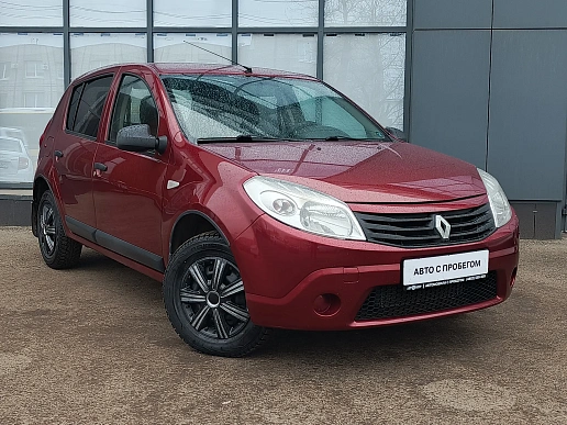 Купить Рено Сандеро 2011г.