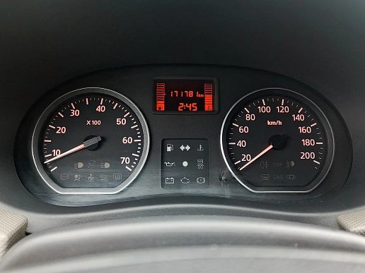 Купить Рено Сандеро 2011г.