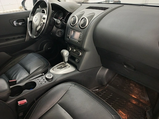 Купить Ниссан Кашкаи+2 2011г.