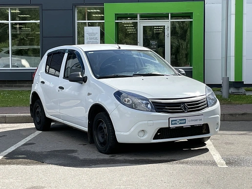Купить Рено Сандеро 2010г.