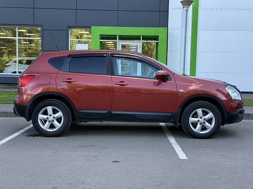 Купить Ниссан Кашкаи+2 2008г.