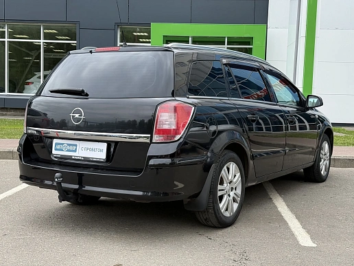 Купить Опель Астра 2010г.